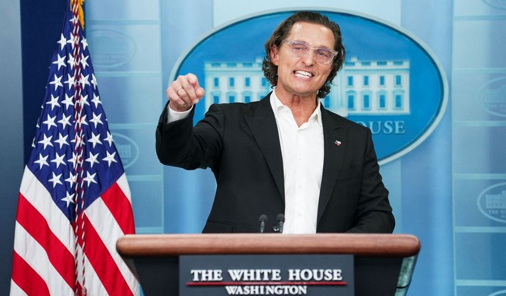 Biden se reúne con el actor Matthew McConaughey para hablar de las armas