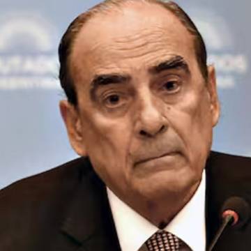 Francos prepara reuniones con gobernadores