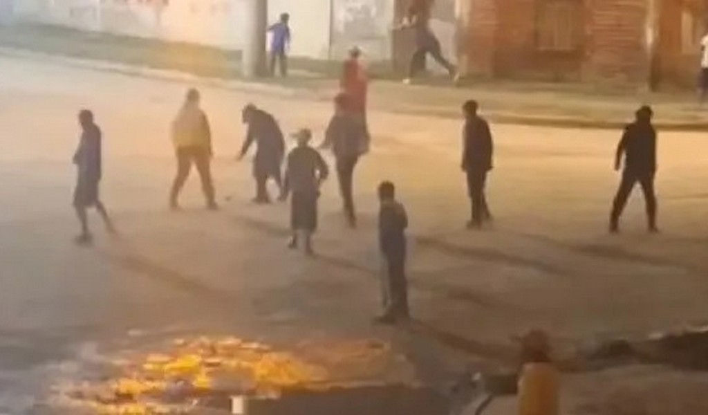 Tiroteo entre bandas en barrio Santa Victoria: Una vecina fue baleada y está grave