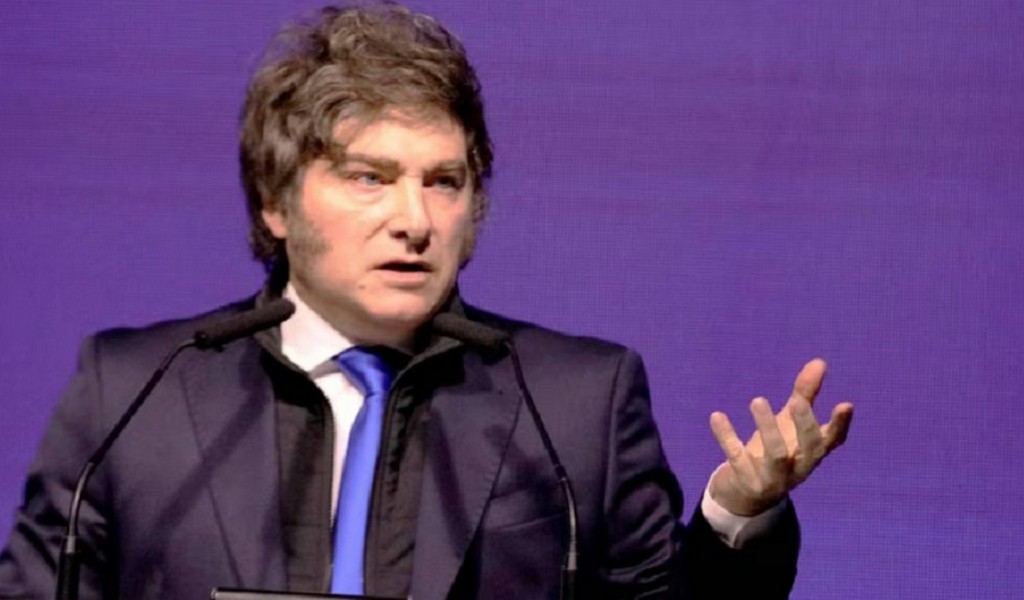 El presidente cargó contra el peronismo