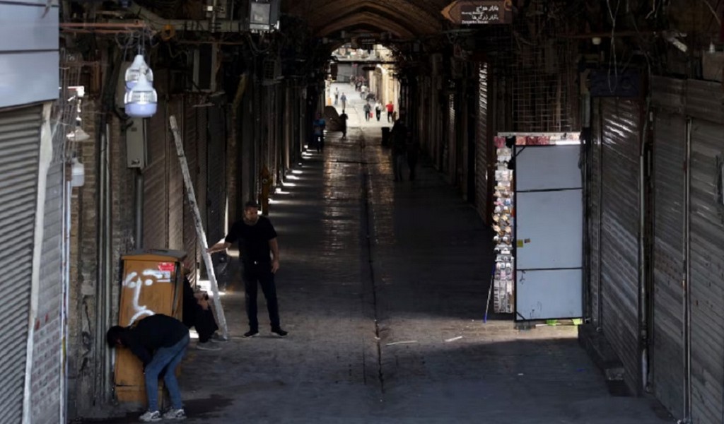 Fuerte operativo policial en las calles de Teherán