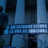 Milei exige auditorías a las universidades mientras se resiste a cumplir la ley que garantiza su financiamiento